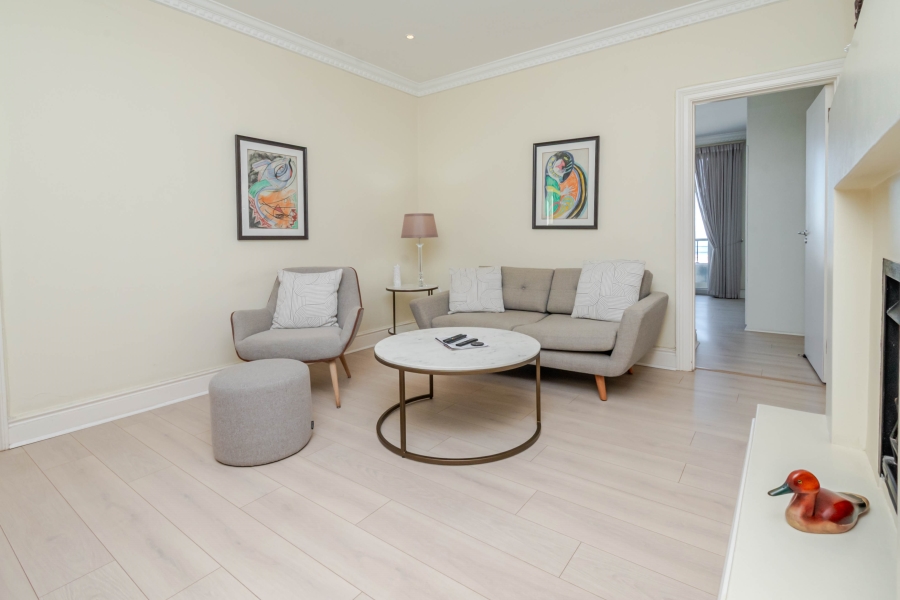 3 Bedroom Property for Sale in Sea Point Western Cape